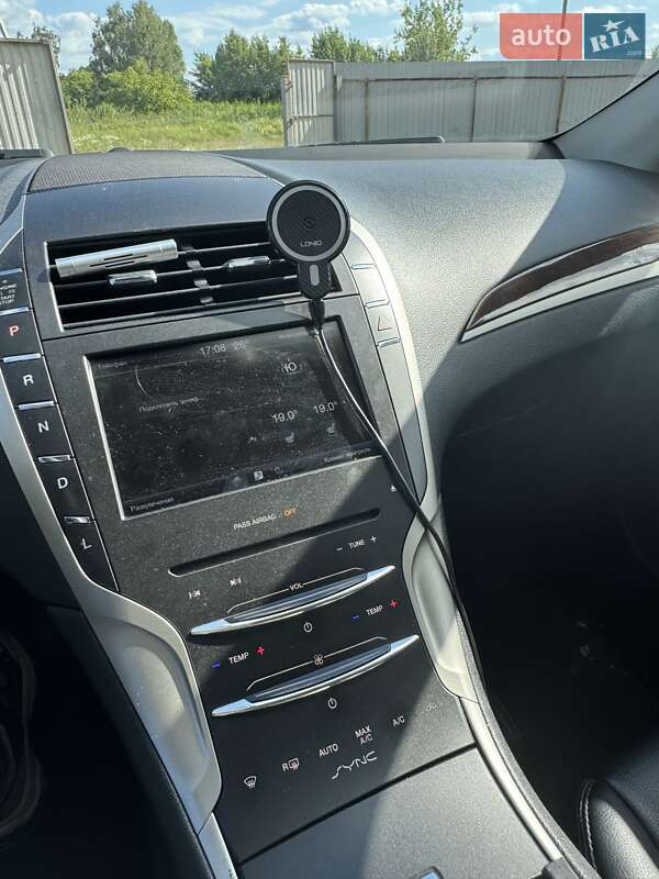 Седан Lincoln MKZ 2016 в Києві