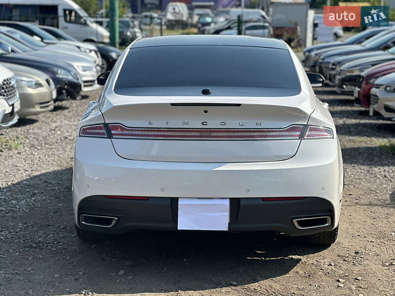 Седан Lincoln MKZ 2016 в Киеве