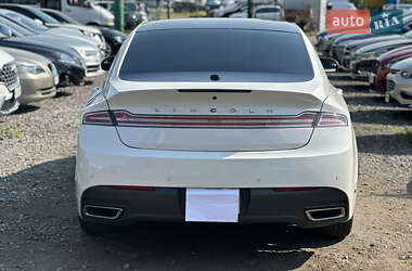 Седан Lincoln MKZ 2016 в 