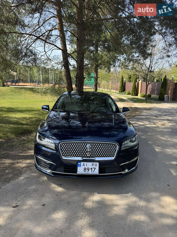 Седан Lincoln MKZ 2016 в Киеве