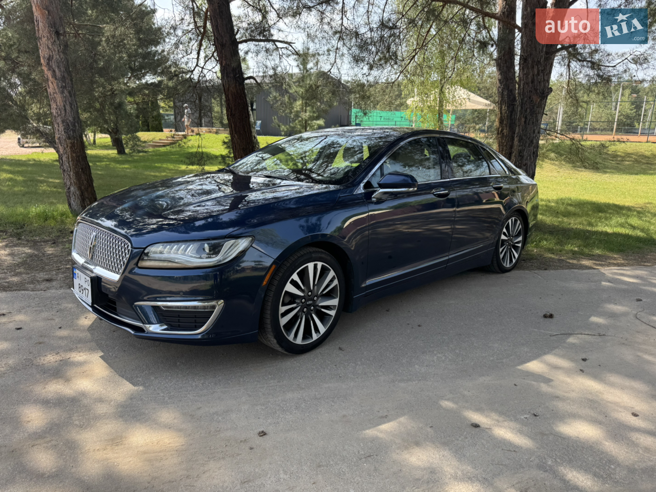 2016 Lincoln MKZ - мініатюра 18