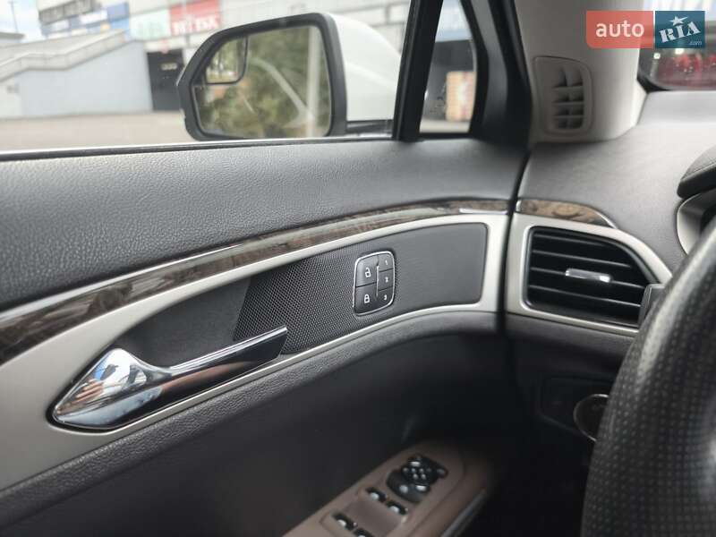 Седан Lincoln MKZ 2013 в Києві