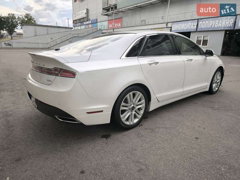 Седан Lincoln MKZ 2013 в Києві