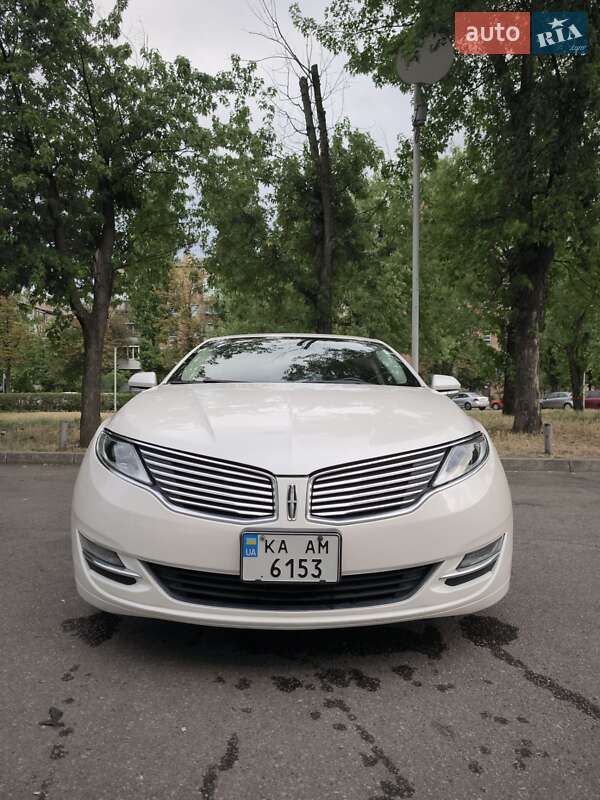 Седан Lincoln MKZ 2013 в Києві