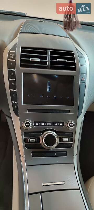 Седан Lincoln MKZ 2020 в Одесі