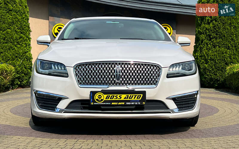 Седан Lincoln MKZ 2016 в Львове