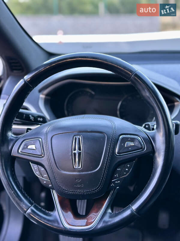 Седан Lincoln MKZ 2016 в Одессе