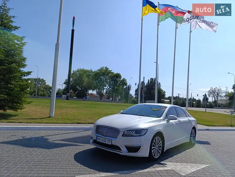 Lincoln MKZ 2018