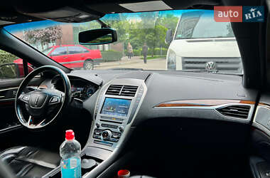 Седан Lincoln MKZ 2016 в 