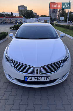 Седан Lincoln MKZ 2015 в 