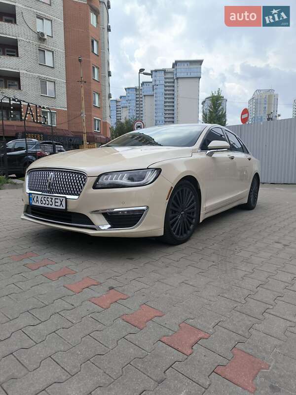 Lincoln MKZ 2018