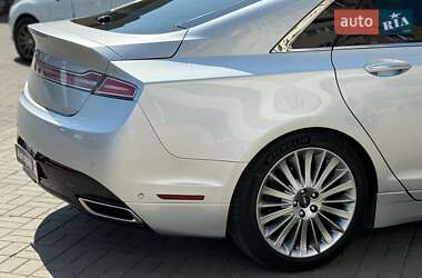 Седан Lincoln MKZ 2013 в 