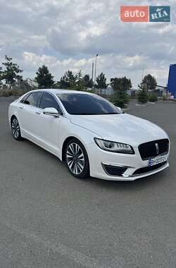 Седан Lincoln MKZ 2016 в 