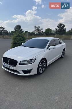Седан Lincoln MKZ 2016 в 