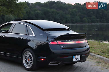 Седан Lincoln MKZ 2014 в 