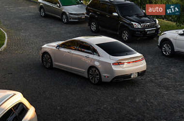 Седан Lincoln MKZ 2016 в 