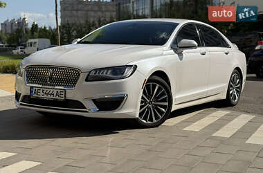 Седан Lincoln MKZ 2016 в Киеве