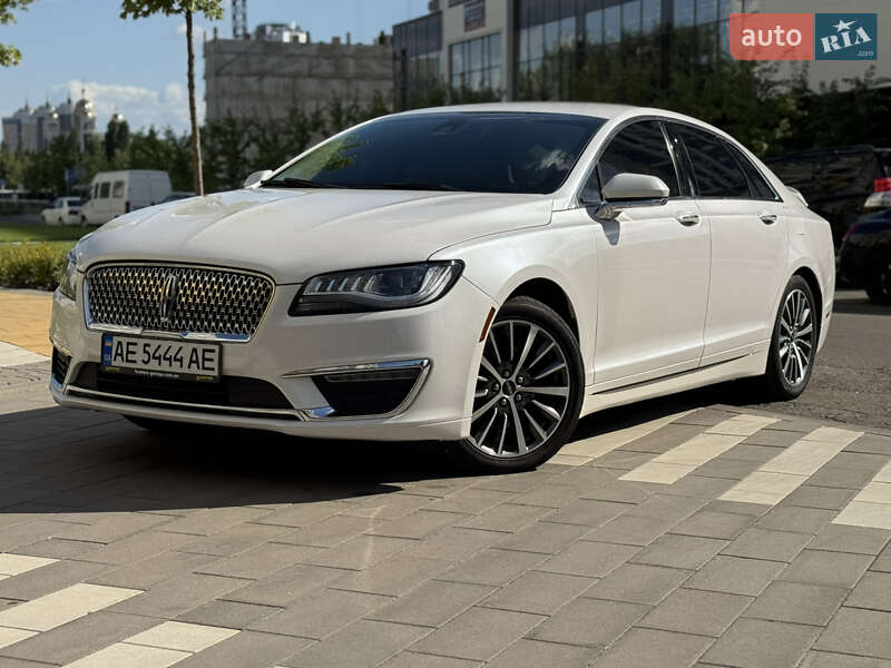 Lincoln MKZ 2016
