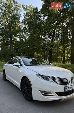 Седан Lincoln MKZ 2014 в 