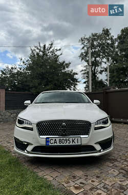 Седан Lincoln MKZ 2018 в 