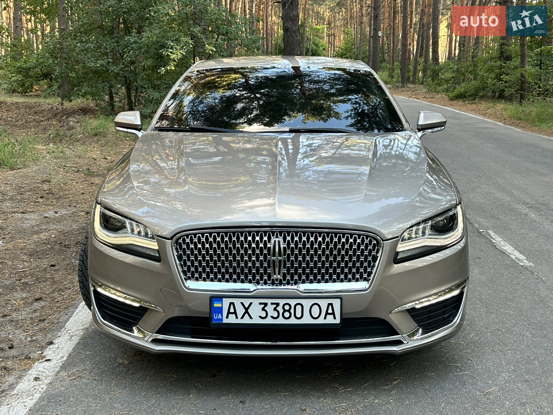 2018 Lincoln MKZ - мініатюра 2