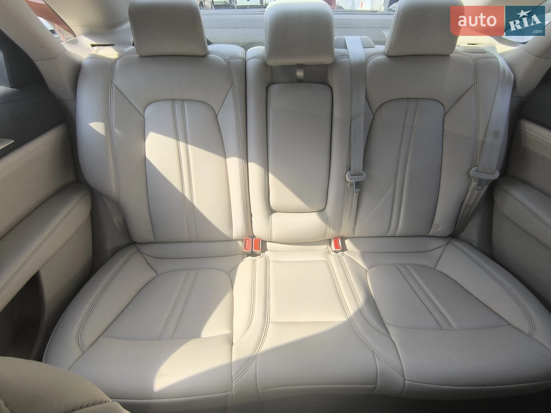 2019 Lincoln MKZ - мініатюра 14