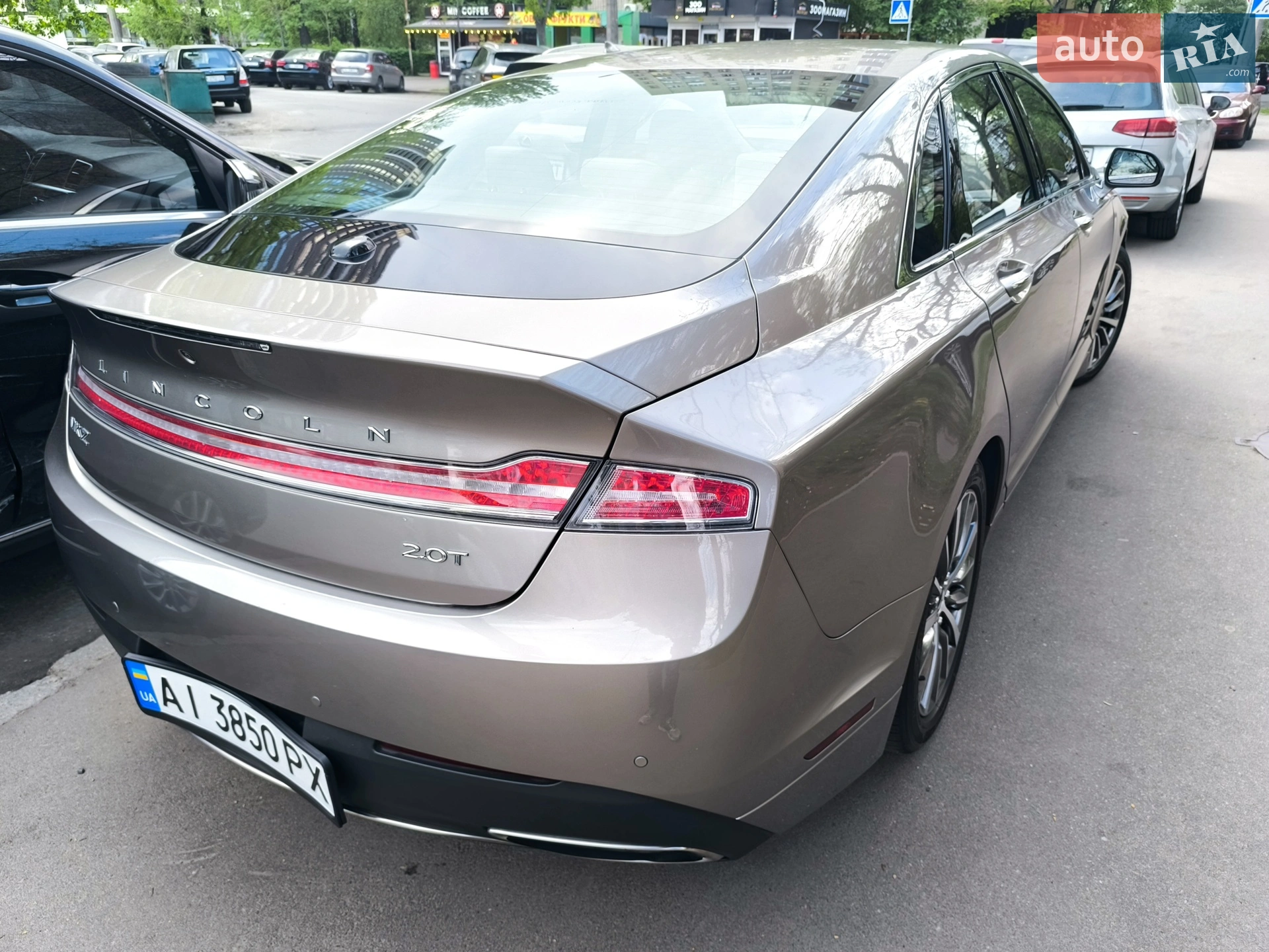 2019 Lincoln MKZ - мініатюра 5