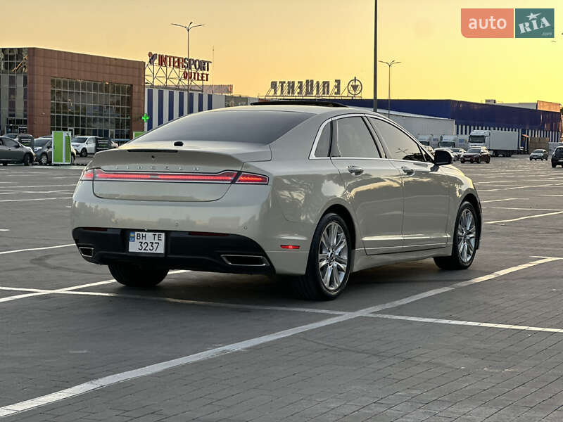 Седан Lincoln MKZ 2014 в Одессе