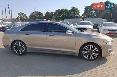 Седан Lincoln MKZ 2019 в 