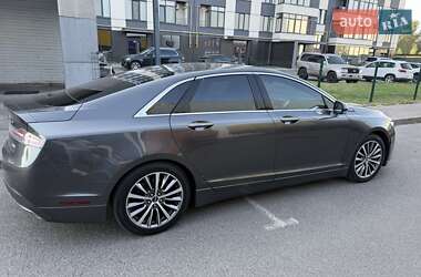 Седан Lincoln MKZ 2017 в 