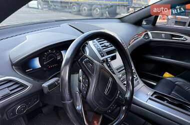 Седан Lincoln MKZ 2017 в 
