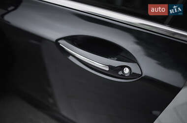 Седан Lincoln MKZ 2014 в 