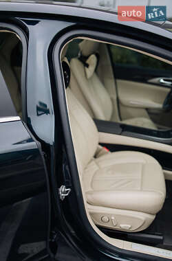 Седан Lincoln MKZ 2014 в 