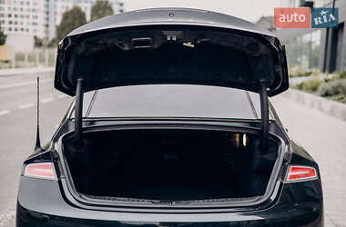 Седан Lincoln MKZ 2014 в 