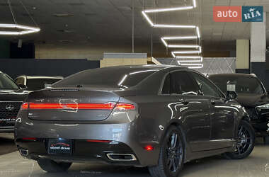 Седан Lincoln MKZ 2014 в 