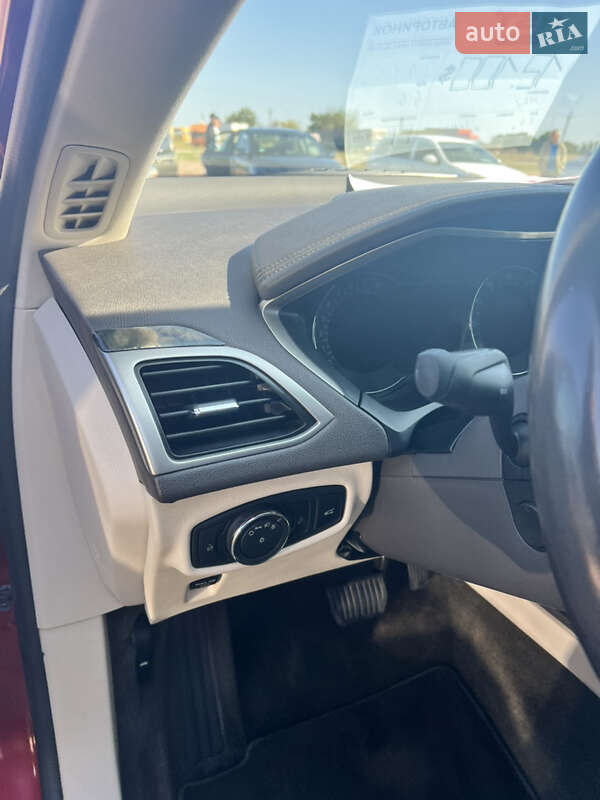 Седан Lincoln MKZ 2015 в Кропивницком фото 9 Седан Lincoln MKZ 2015 в Кропивницком