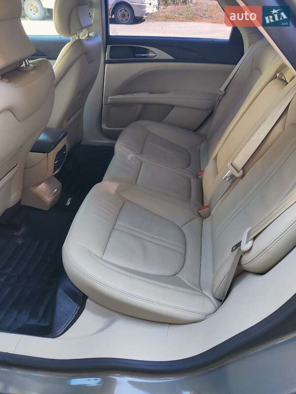 Седан Lincoln MKZ 2016 в Кременчуге