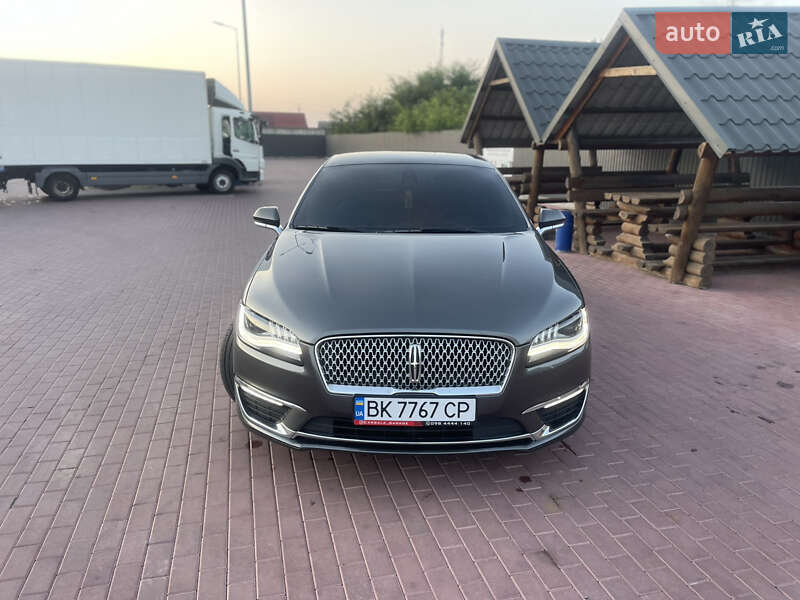 Седан Lincoln MKZ 2019 в Сарнах фото 2 Седан Lincoln MKZ 2019 в Сарнах