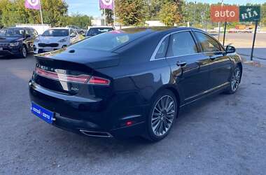 Седан Lincoln MKZ 2013 в 