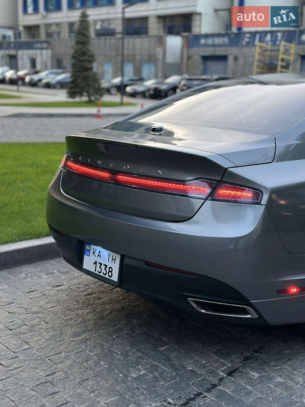Седан Lincoln MKZ 2014 в Киеве