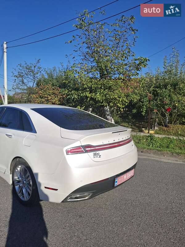 Седан Lincoln MKZ 2014 в Львове