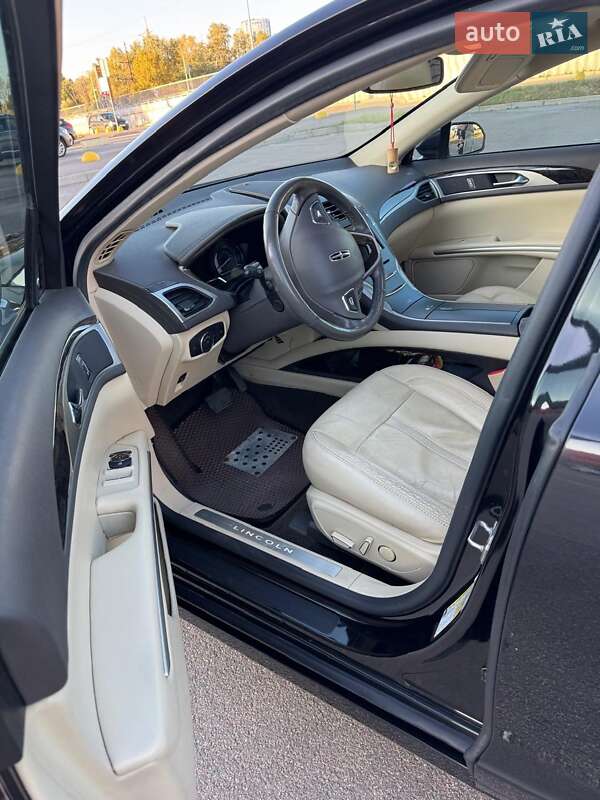 Седан Lincoln MKZ 2014 в Киеве