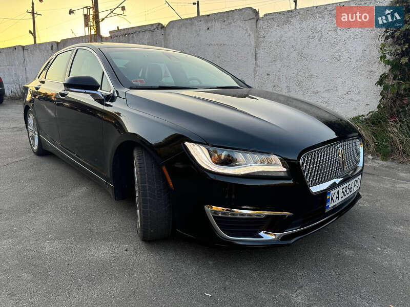 Седан Lincoln MKZ 2019 в Киеве