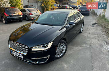 Седан Lincoln MKZ 2019 в 