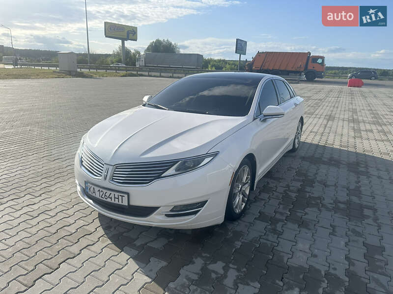 Седан Lincoln MKZ 2016 в 