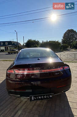 Седан Lincoln MKZ 2017 в 