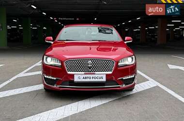 Седан Lincoln MKZ 2019 в 
