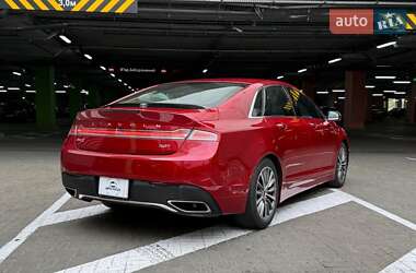 Седан Lincoln MKZ 2019 в 