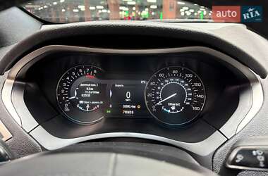 Седан Lincoln MKZ 2019 в 