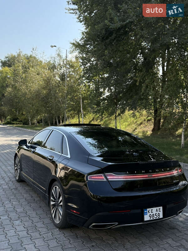 Седан Lincoln MKZ 2016 в Павлограде